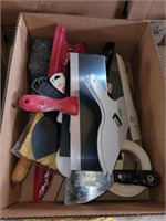 ASSORTED TROWELS & DRYWALL SUPPLIES