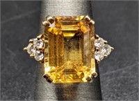 14 Karat Gold Citrine & Diamond Ring