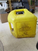 5 Gal Diesel Gas Can
