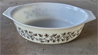 Golden Grapevine Pyrex Casserole Dish