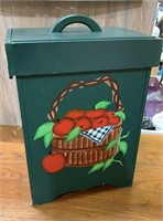 Small green wood box with a lift off lid with a