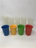 (9)Tupperware Cups