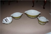 Pyrex Mixing Bowls