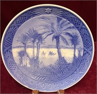 Royal Copenhagen "In the Desert" Blue Plate