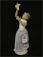 Nao by Lladro Porcelain Figurine-Fly Away