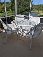 Hampton Bay White Resin Table & 4 Chairs