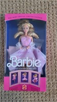 1989 Lavender Looks Barbie NIB