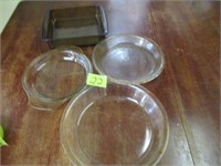 4 Pcs. Pyrex (needs TLC)