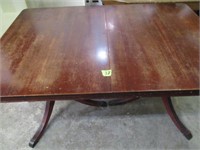 Solid Duncan Fhyfe style dining room table