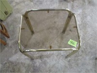 Brass & glass end table Good cond