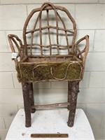 Vine Chair Planter Basket w/Moss