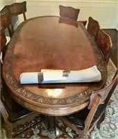 HAND CARVED ROSEWOOD DINING ROOM TABLE & 8 CHAIRS
