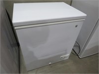 GENERAL ELECTRIC LIFTTOP CHEST FREEZER