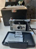 Polaroid 240 land camera