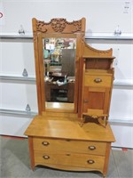 Antique Oak Gentleman's Dresser