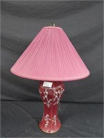 PORCELAIN FLORAL DESIGN TABLE LAMP W/ SHADE