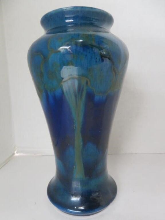 MOORCROFT POTTERY COLLECTION, ANTIQUES, JEWELLERY & MORE