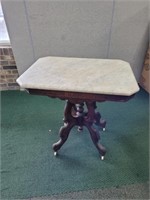 ANTIQUE SOLID WOOD MARBLE TOP END TABLE W/