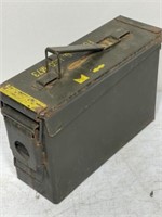 SR) Military ammo can for 7.62mm with lots of