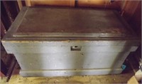 ANTIQUE CARPENTERS TOOL CHEST WITH CONTENTS
