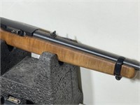 SR) Ruger model 10/ 22 carbine 22 LR Caliber. Has