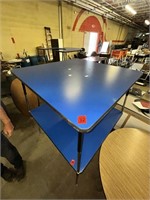 blue square table