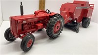 INTERNATIONAL DIECAST TRACTOR N SILAGE SPECIAL