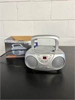 Portable cd  radio boom box works! Tested