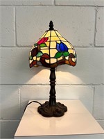 Tiffany Style Portable Lamp Tulip Floral Vintage