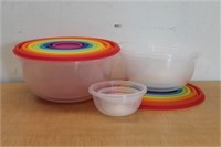 Lidded Stackable Plastic Bowls, 1 Set w/ Lids
