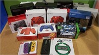 Lot of 18 Salvage Gaming Controllers
