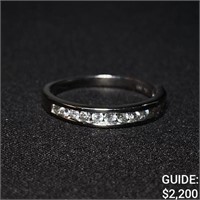 1.6dwt, 10kt White-Gold Ring /w Partial Diamond