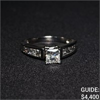 2.1dwt, 10ktWhite-Gold Ring /w Diamond & accent.