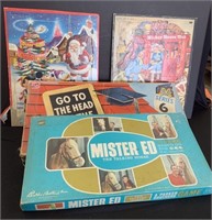 Lot of 4 vintage puzzles and games including two D