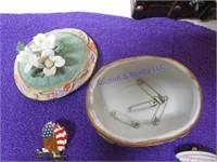 JEWELRY & CONTAINERS