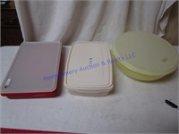 FOOD CONTAINERS