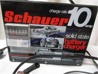 BATTERY CHARGER