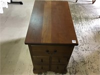 Very Nice Quality Wood Side/Lamp Table