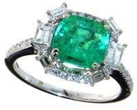 14kt Gold 3.03 ct Emerald & Diamond Ring