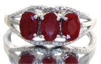 Natural 2.33 ct Ruby & Diamond 3 Stone Ring