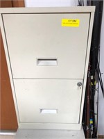 Metal 2 Drawer File Cabinet w/Key