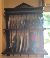 P - WALL-MOUNT WOODEN PLATE RACK (L22)