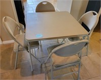 P - CARD TABLE & 4 FOLDING CHAIRS (F20)