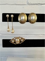 Vintage faux pearl lot 2 clip on earrings 1 brooch