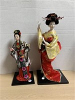 2 Geisha's on Stands