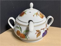 Royal Worcester " Evesham " Soup Tureen with