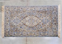 7 ft. x 4 ft 8 in. Area Rug