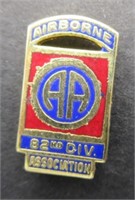 Airborne 82nd Division Pin.