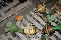Pair Of JD 7720 Combine Axle Spindles