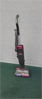 Bissell Steam & sweep pet floor cleaner, tested